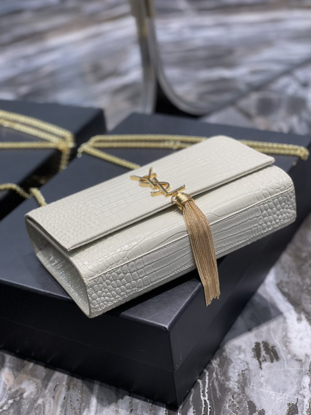 [REP 1:1] Saint Laurent Kata Medium Chain Bag White Vintage With Tassel For Women 9.4in/24cm YSL 354119DND0J9207 - Image 7