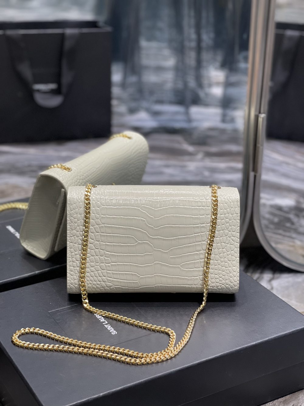[REP 1:1] Saint Laurent Kata Medium Chain Bag White Vintage With Tassel For Women 9.4in/24cm YSL 354119DND0J9207 - Image 4