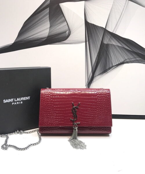 [REP 1:1] Saint Laurent Kate Medium Chain Bag With Tassel In Embossed Crocodile Burgundy For Women 9.4in/24cm YSL