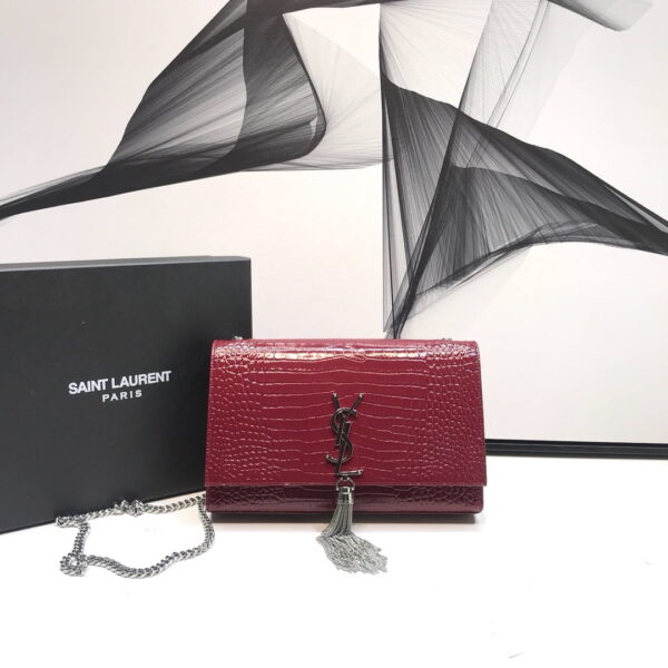 [REP 1:1] Saint Laurent Kate Medium Chain Bag With Tassel In Embossed Crocodile Burgundy For Women 9.4in/24cm YSL