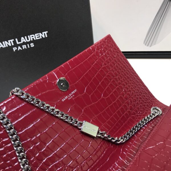 [REP 1:1] Saint Laurent Kate Medium Chain Bag With Tassel In Embossed Crocodile Burgundy For Women 9.4in/24cm YSL