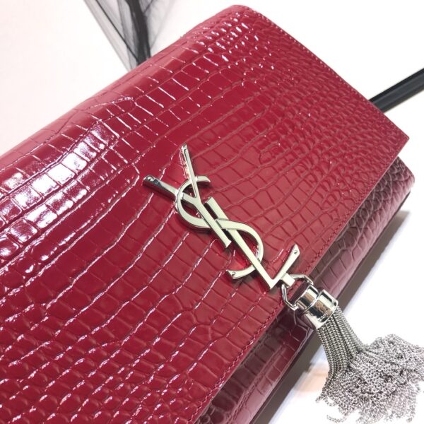 [REP 1:1] Saint Laurent Kate Medium Chain Bag With Tassel In Shiny-Embossed Burgundy For Women 9.4in/24cm