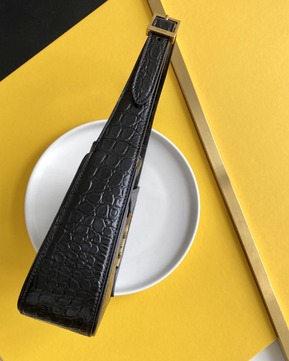 [REP 1:1] Saint Laurent LE 5 À 7 Hobo Bag Black In Embossed Material For Women 9in/23cm YSL 657228DZESW1062