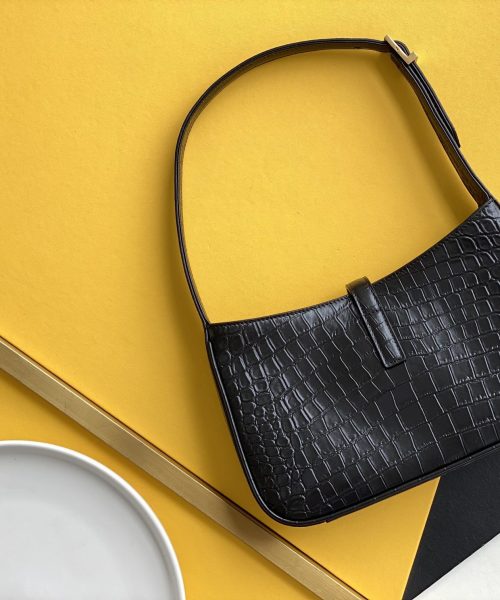 [REP 1:1] Saint Laurent LE 5 À 7 Hobo Bag Black In Embossed Material For Women 9in/23cm YSL 657228DZESW1062