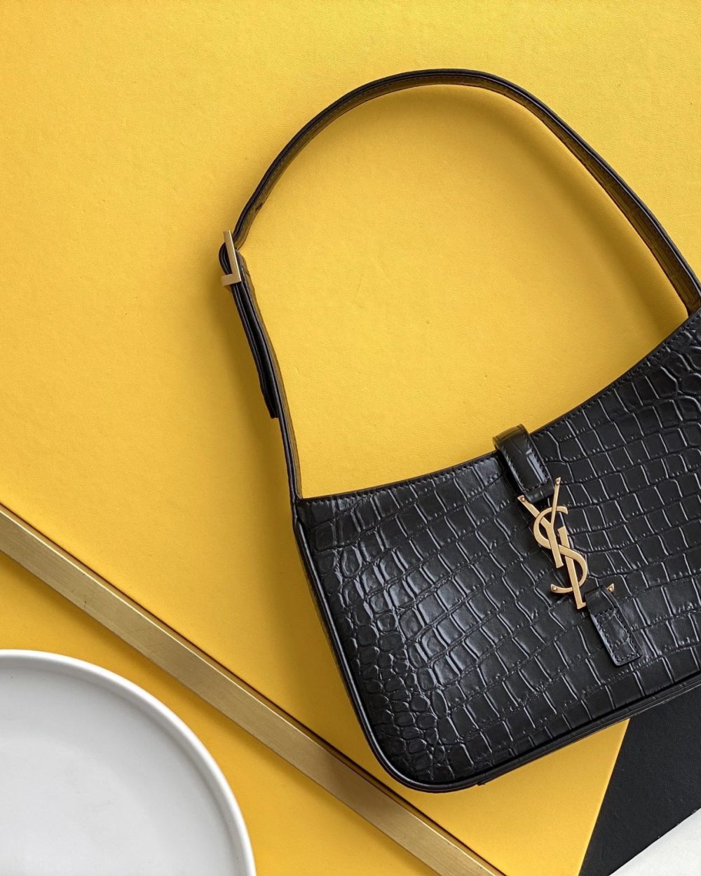 [REP 1:1] Saint Laurent LE 5 À 7 Hobo Bag Black In Embossed Material For Women 9in/23cm YSL 657228DZESW1062