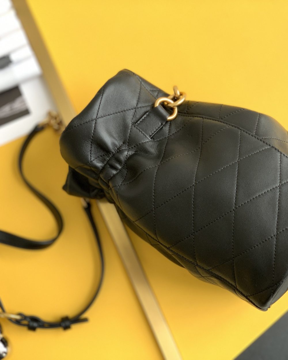 [REP 1:1] Saint Laurent Le Maillon Hook Bucket Bag Black For Women, Women's Bags 10.6in/27cm YSL 686310AAAJK1000