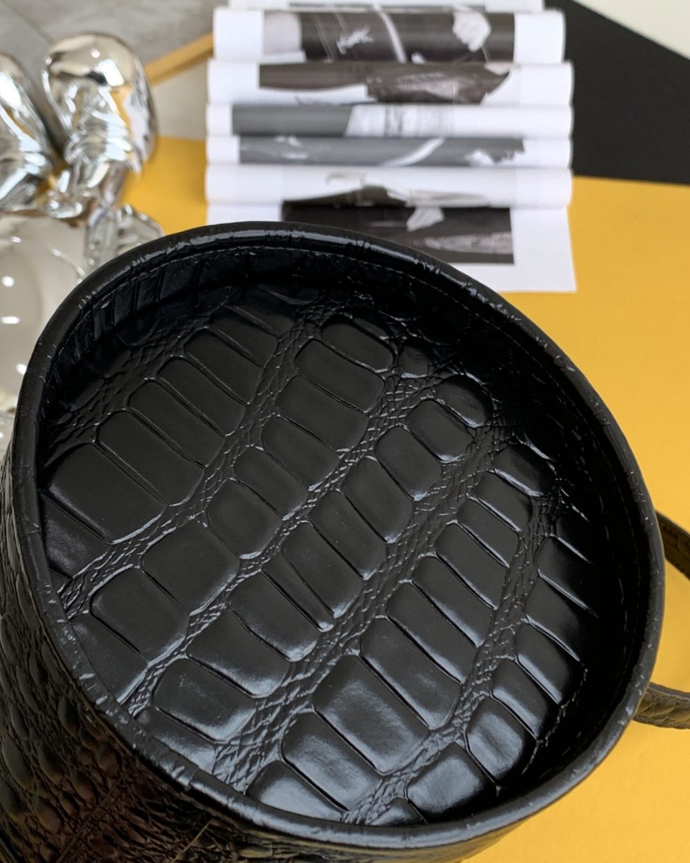 [REP 1:1] Saint Laurent Le Maillon Hook Bucket Bag Black For Women, Women's Bags 10.6in/27cm YSL