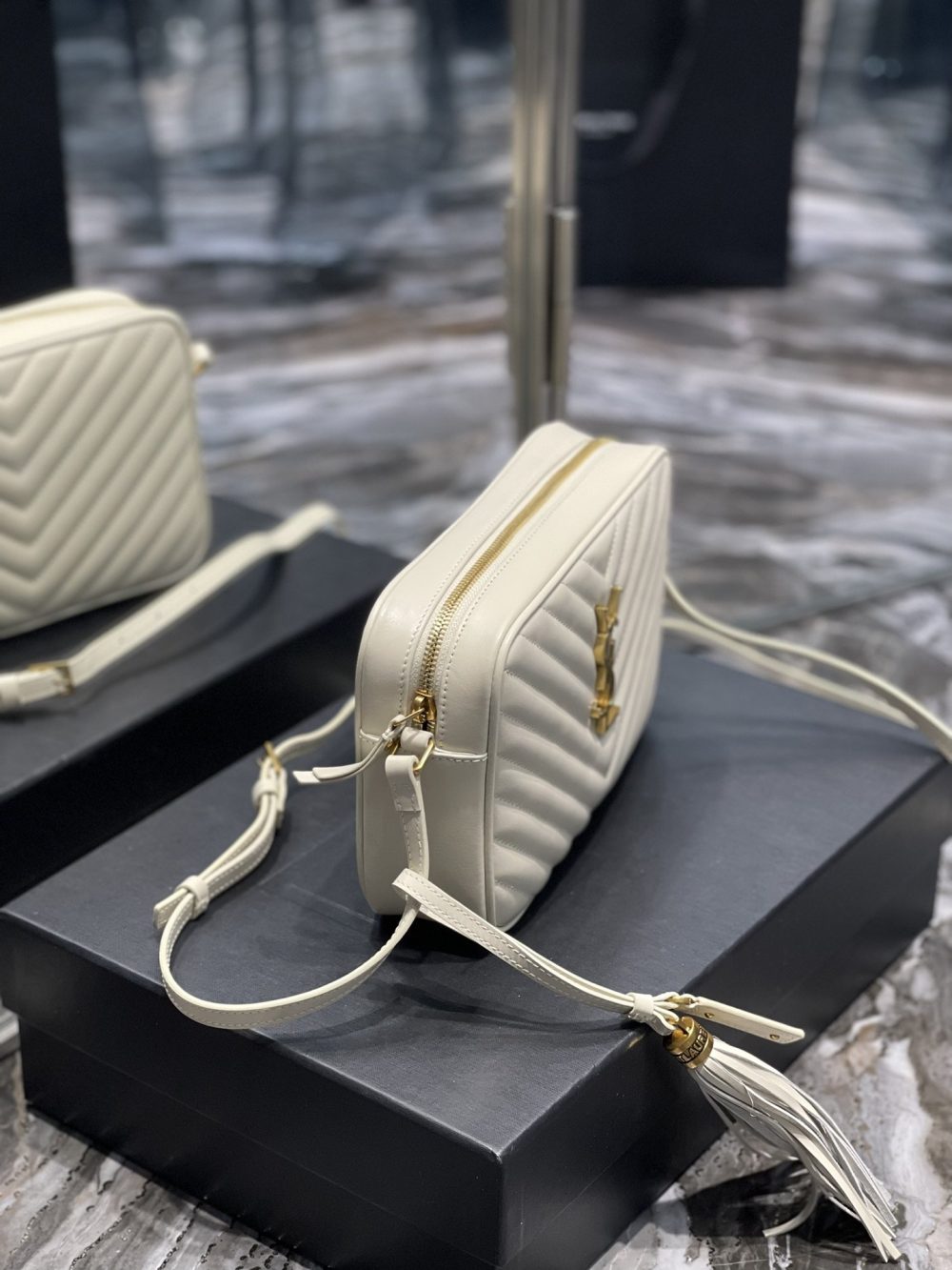 [REP 1:1] Saint Laurent Lou Camera Bag White With Gold Toned Hardware For Women 9in/23cm YSL 612544DV7079207 - Image 3