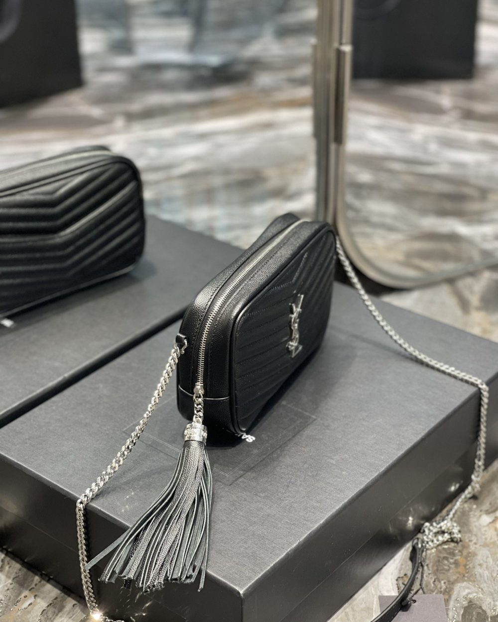 [REP 1:1] Saint Laurent Lou Mini Bag Black In Quilted Grain De Poudre With Silver Toned Hardware For Women 7.4in/19cm YSl 6125791GF021000