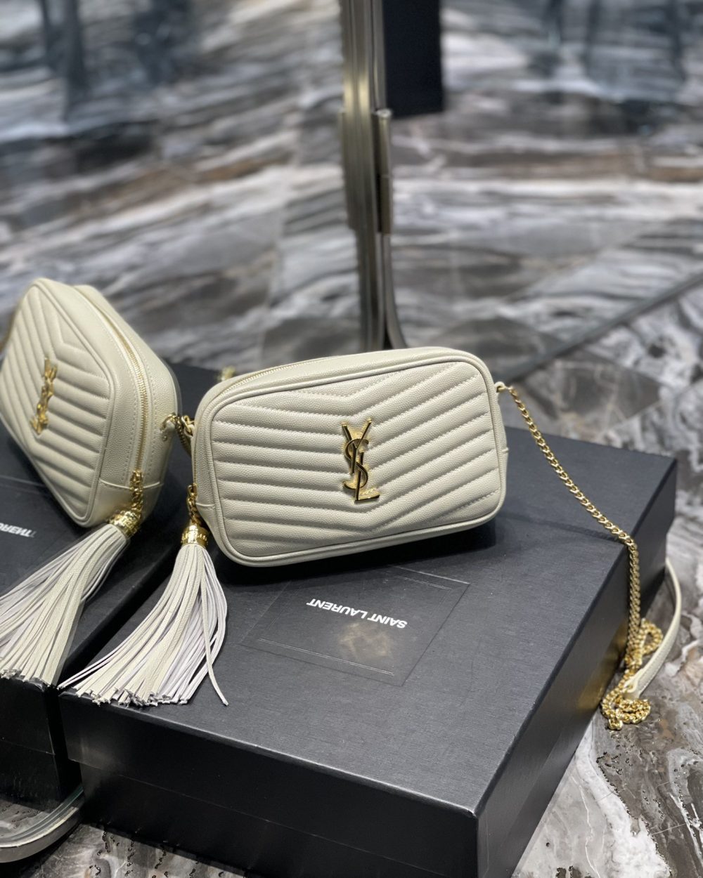 [REP 1:1] Saint Laurent Lou Mini Bag White In Quilted Grain De Poudre With Gold Hardware For Women 7.4in/19cm YSl 6125791GF019207
