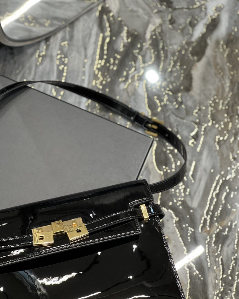 [REP 1:1] Saint Laurent Manhattan Shoulder Bag Black For Women 11.4in/29cm YSL