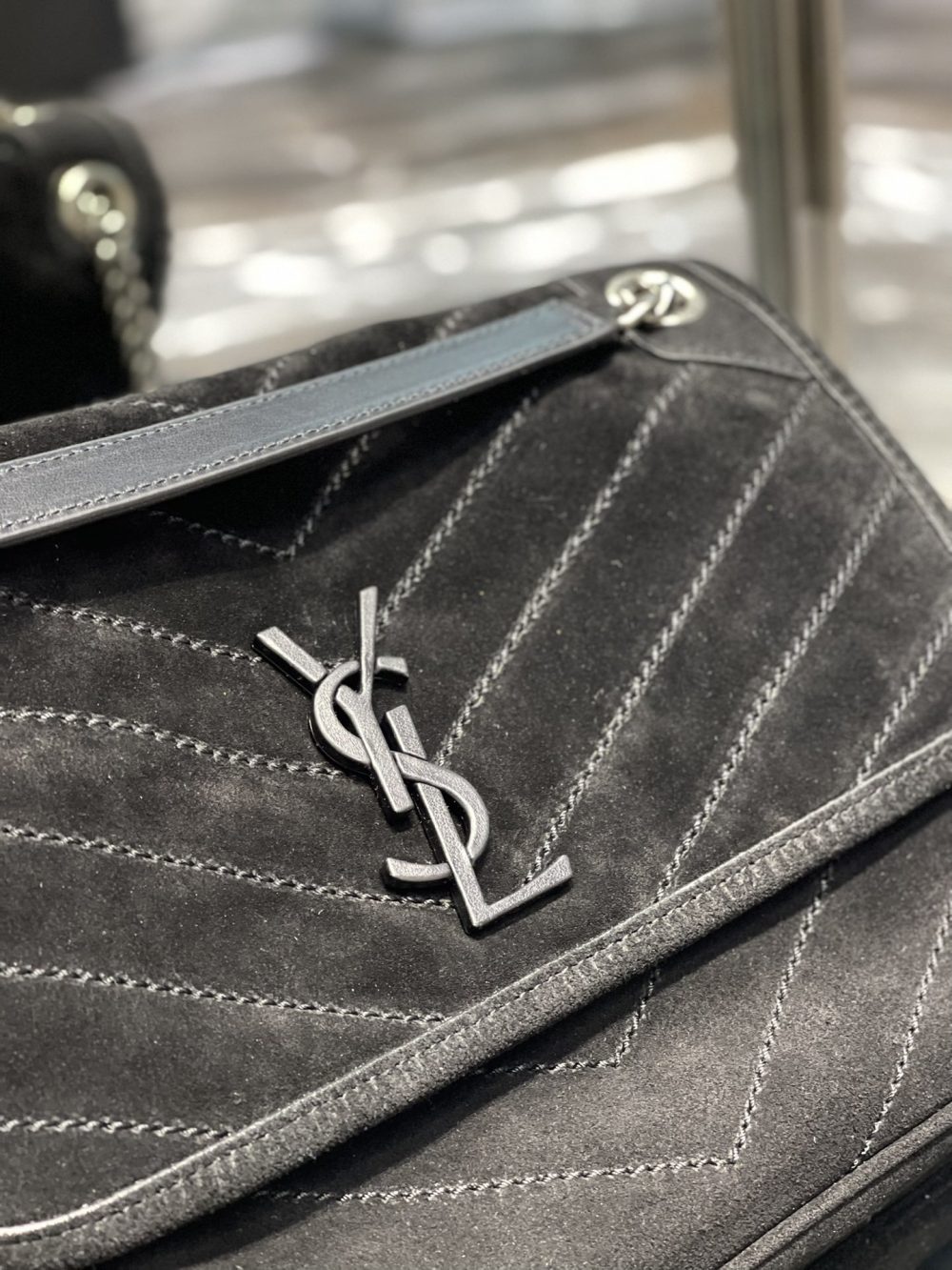 [REP 1:1] Saint Laurent Niki Medium Chain Bag Black In Crinkled With Metal Hardware For Women 11in/28cm YSL - Image 3