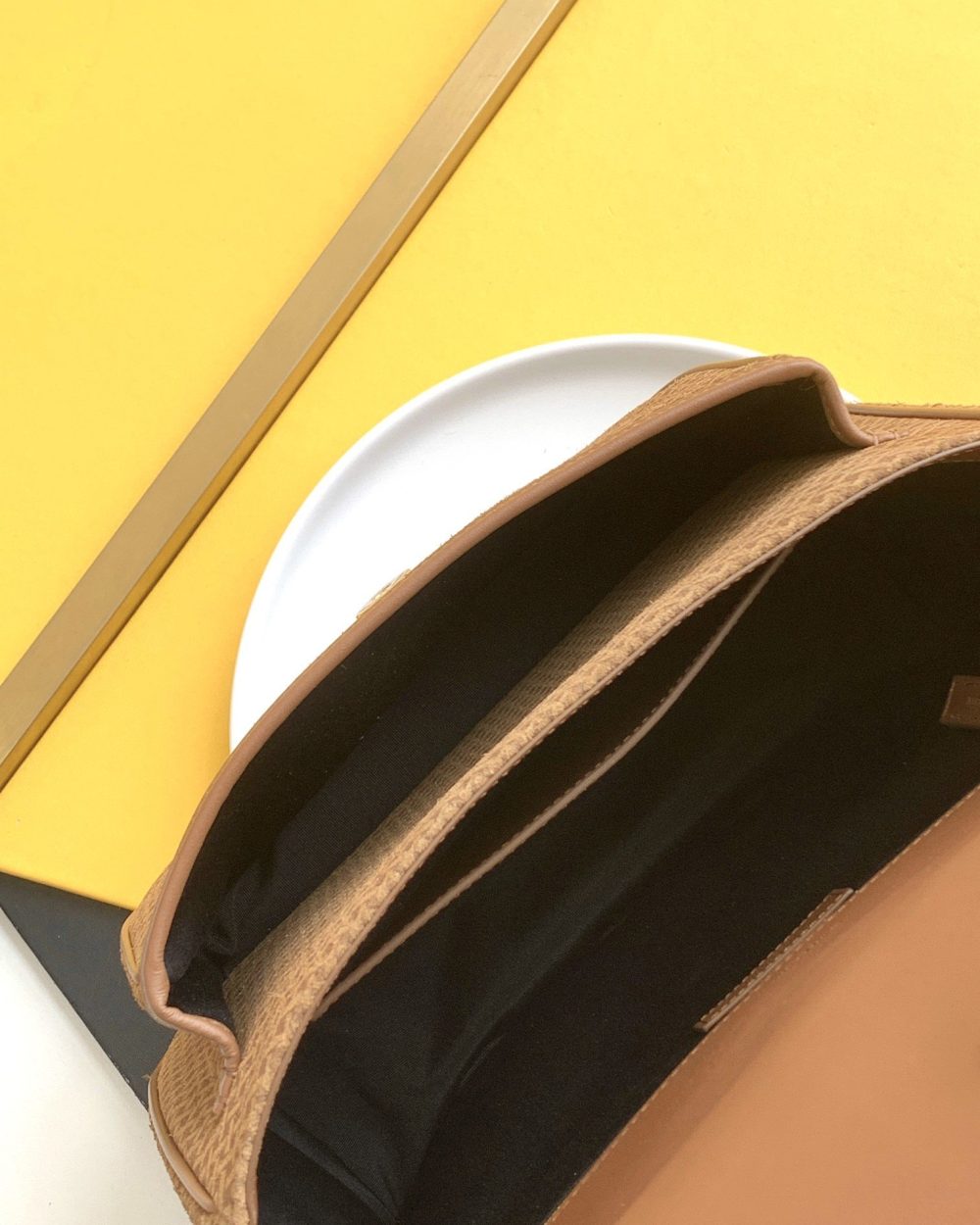 [REP 1:1] Saint Laurent Niki Medium Chain Bag Brown In Vintage Crinkled With Gold Toned Hardware For Women 11in/28cm YSL