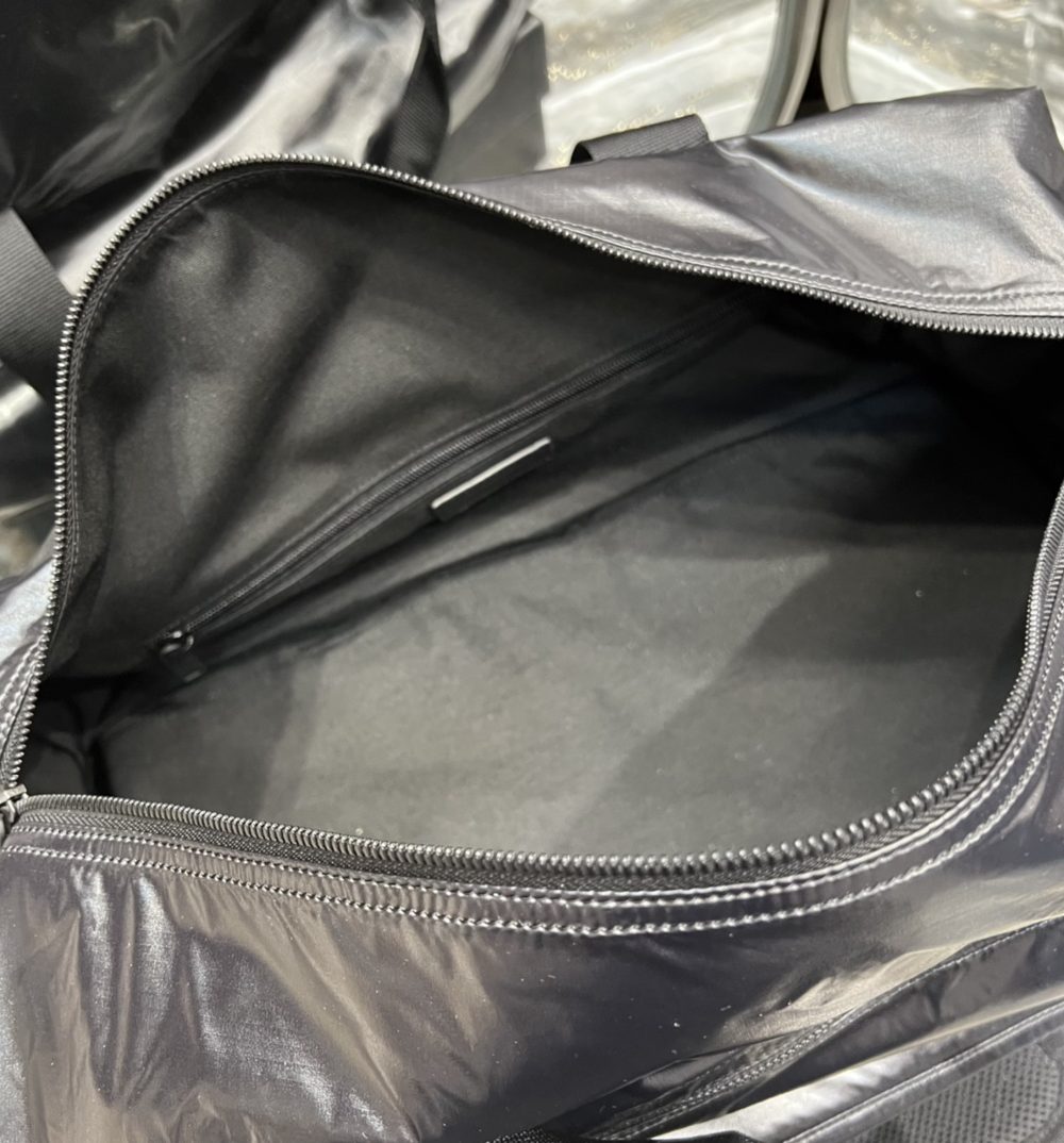 [REP 1:1] Saint Laurent Nuxx Duffle Sliver For Women, Women's Bags 19.6in/50cm YSL