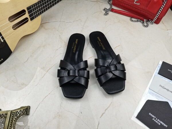 Saint Laurent Women's Tribute Flat Mules Black For Women YSL 571952BDA001000