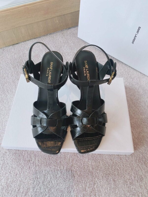 Saint Laurent Women's Tribute Sandals Black For Women YSL 6206731YQ001000