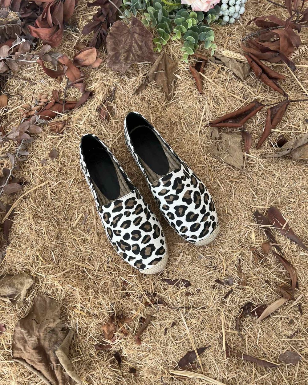 Saint Laurent Women's Ysl Embroidered Espadrilles White For Women YSL