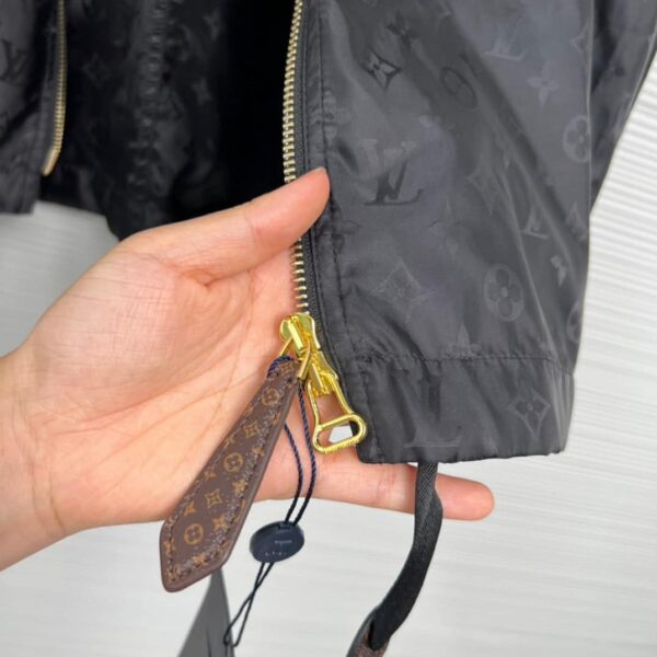 Shiny Monogram Short Parka Black For Women 1ABCBD