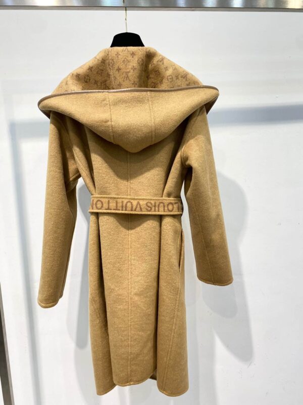 Signature Double Face Hooded Wrap Coat Beige For Women 1AAASI
