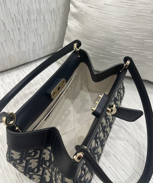 1:1 Replica Small Dior Key Bag Black For Women 8.5in/22cm M1844OTZQ_M928