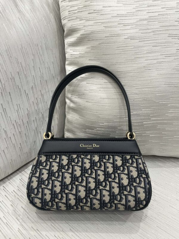 1:1 Replica Small Dior Key Bag Black For Women 8.5in/22cm M1844OTZQ_M928