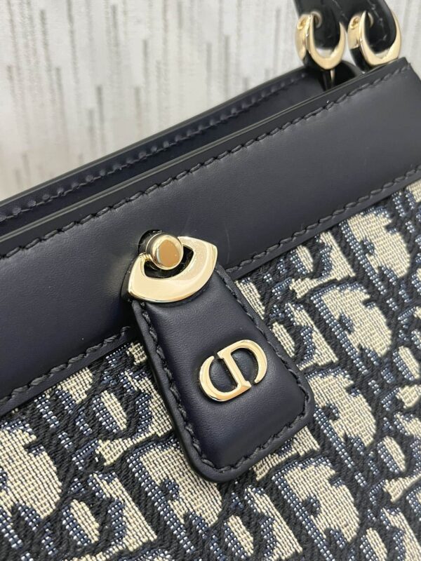 1:1 Replica Small Dior Key Bag Black For Women 8.5in/22cm M1844OTZQ_M928