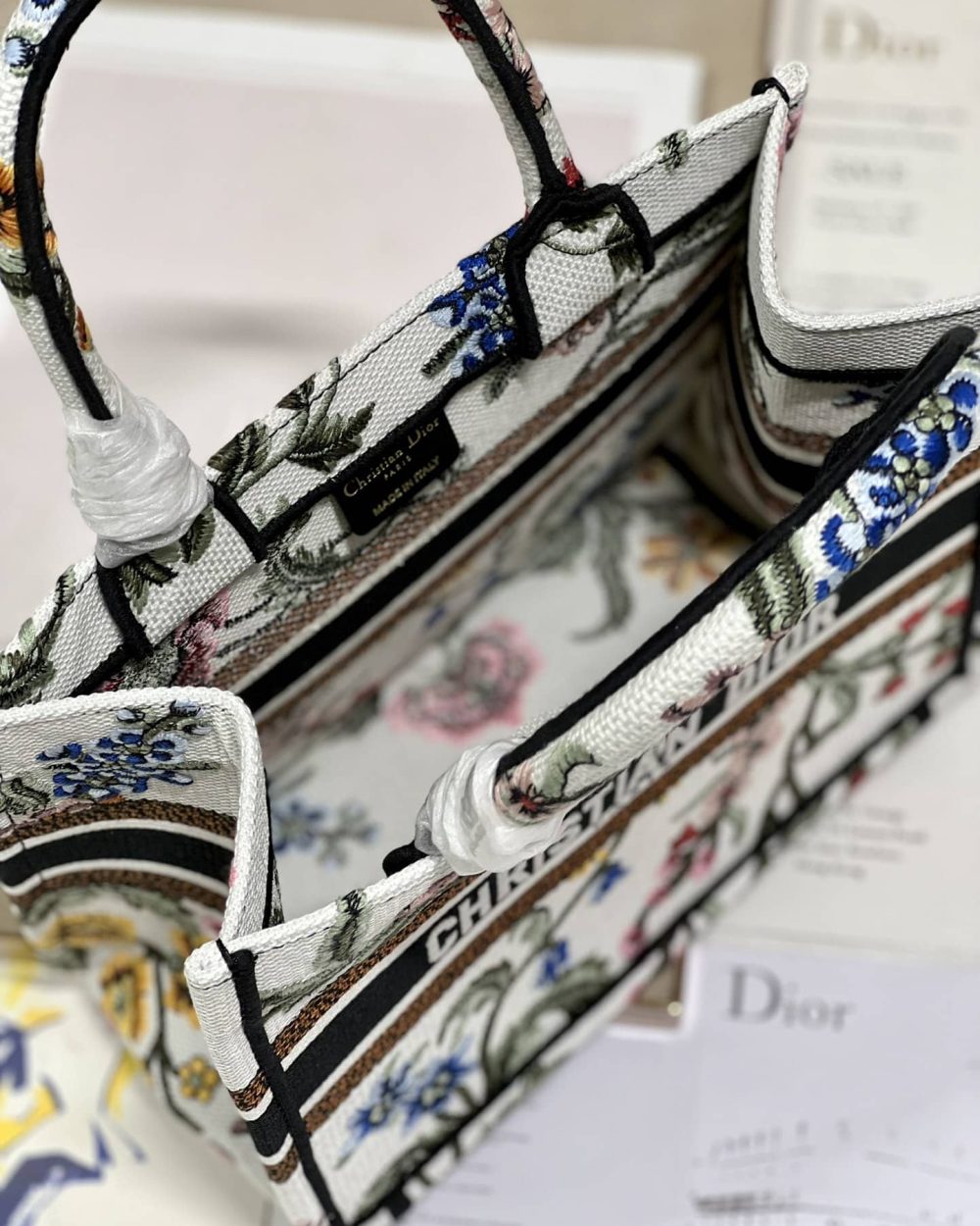 1:1 Replica Small Dior Tote Bag White/Black For Women 10.5 in/ 26.5cm