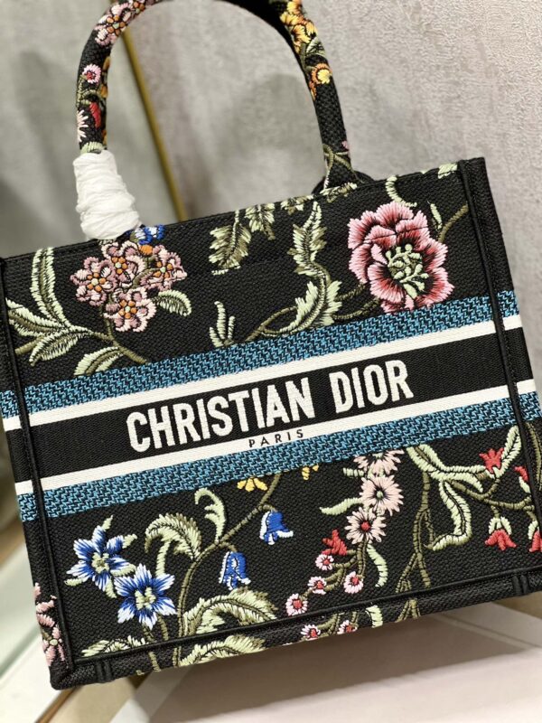 1:1 Replica Small Dior Tote Bag White/Black For Women 10.5 in/ 26.5cm