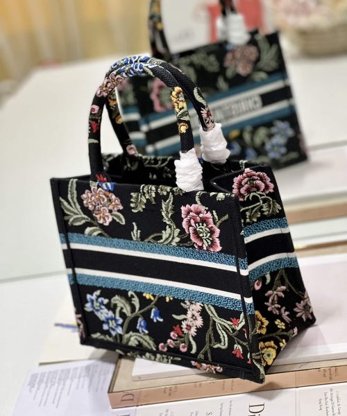 1:1 Replica Small Dior Tote Bag White/Black For Women 10.5 in/ 26.5cm