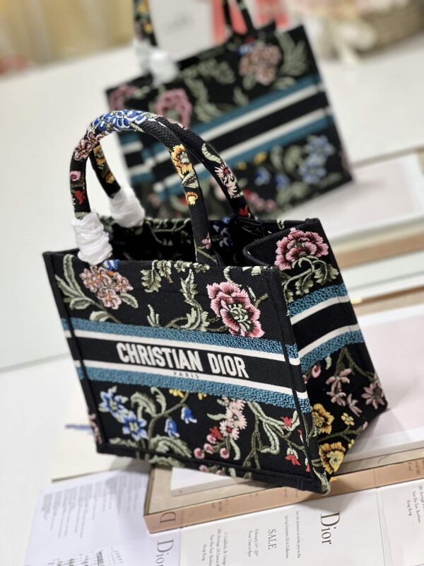 1:1 Replica Small Dior Tote Bag White/Black For Women 10.5 in/ 26.5cm