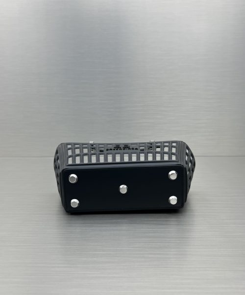 Small Mag Basket Handbag White/Black For Women 11in/28cm