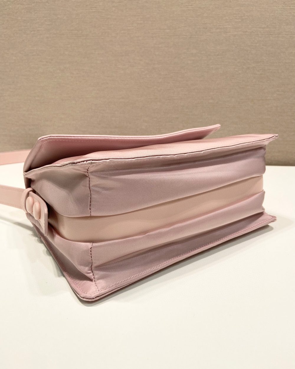 Small Padded Shoulder Bag In Beige/Pink For Women 9.1in/ 23cm 1BD313_RDLN_F0F24_V_OOO