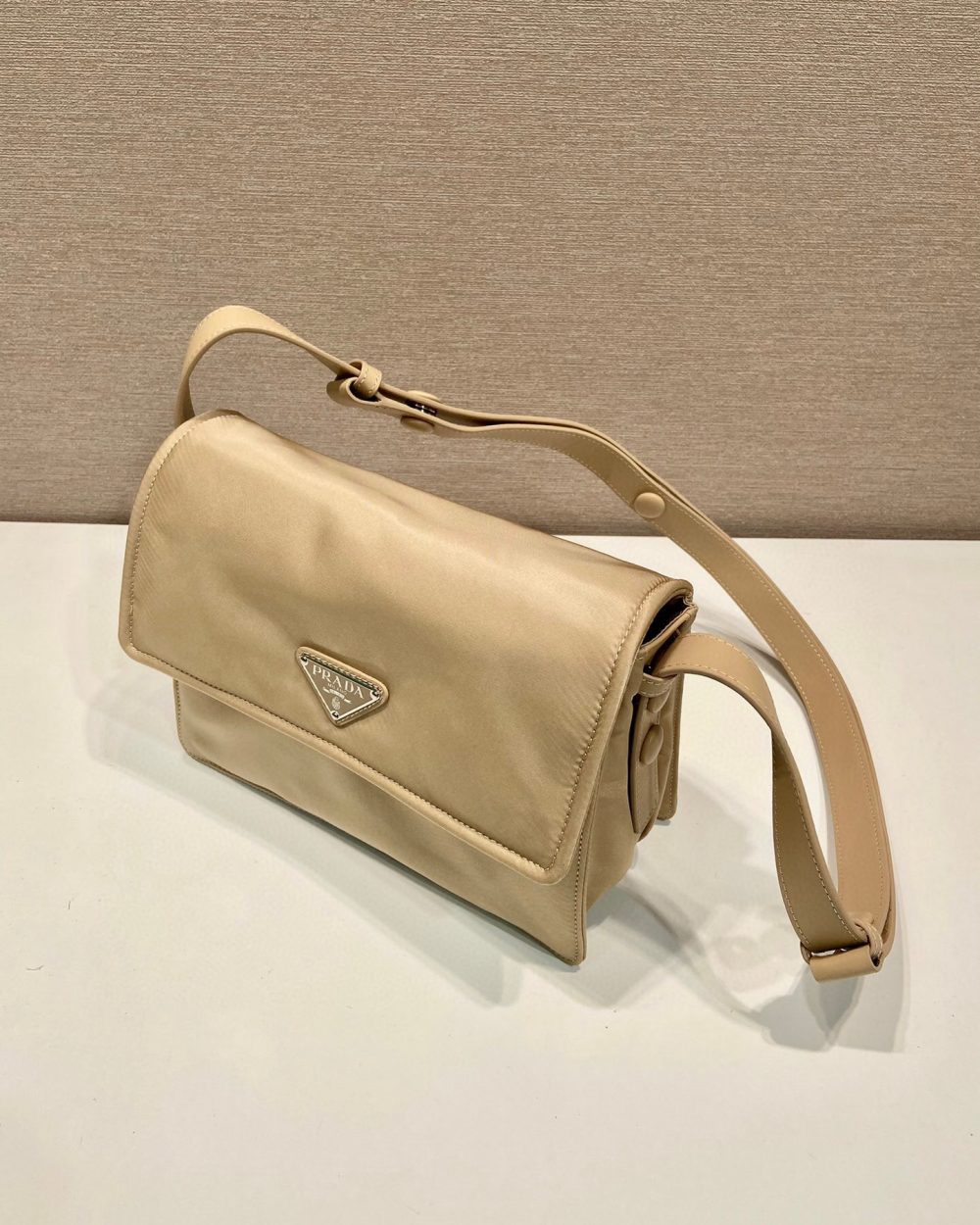 Small Padded Shoulder Bag In Beige/Pink For Women 9.1in/ 23cm 1BD313_RDLN_F0F24_V_OOO
