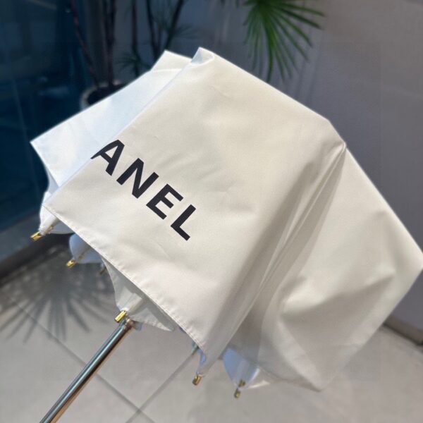 Smooth Folding Umbrella White
