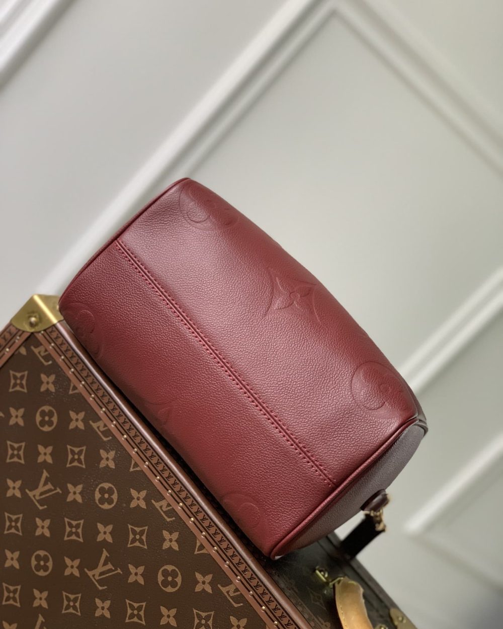 1:1 Replica Louis Vuitton LV Speedy Bandoulière 25 Monogram Empreinte Leather Wine Red Luxury Bag For Women‎ M46646 - 9.8in/ 25cm