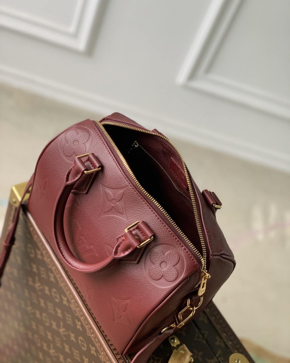1:1 Replica Louis Vuitton LV Speedy Bandoulière 25 Monogram Empreinte Leather Wine Red Luxury Bag For Women‎ M46646 - 9.8in/ 25cm