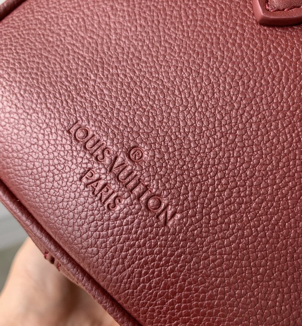 1:1 Replica Louis Vuitton LV Speedy Bandoulière 25 Monogram Empreinte Leather Wine Red Luxury Bag For Women‎ M46646 - 9.8in/ 25cm