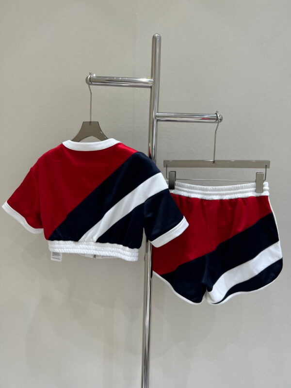 Sport Style Top And Shorts Multicolor For Women
