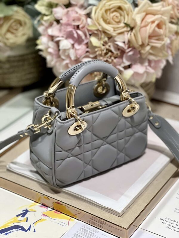 1:1 Replica The Lady 95.22 Bag Black/White/Grey/Green For Women 7.5in/ 19cm