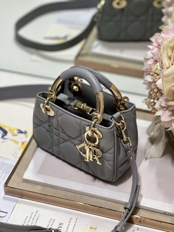 1:1 Replica The Lady 95.22 Bag Black/White/Grey/Green For Women 7.5in/ 19cm