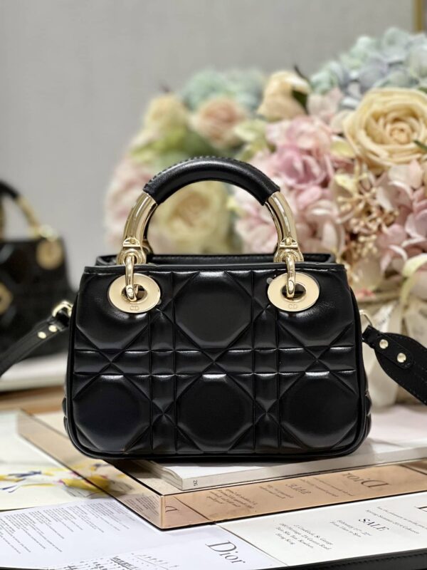 1:1 Replica The Lady 95.22 Bag Black/White/Grey/Green For Women 7.5in/ 19cm