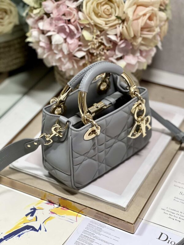 1:1 Replica The Lady 95.22 Bag Black/White/Grey/Green For Women 7.5in/ 19cm