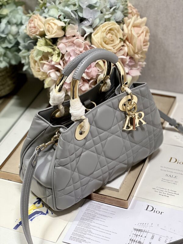 1:1 Replica The Medium Lady 95.22 Bag Black/White/Grey For Women 9.5in/ 24cm