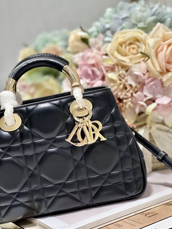 1:1 Replica The Medium Lady 95.22 Bag Black/White/Grey For Women 9.5in/ 24cm