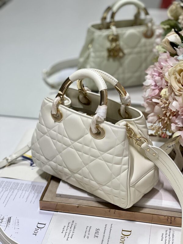 1:1 Replica The Medium Lady 95.22 Bag Black/White/Grey For Women 9.5in/ 24cm