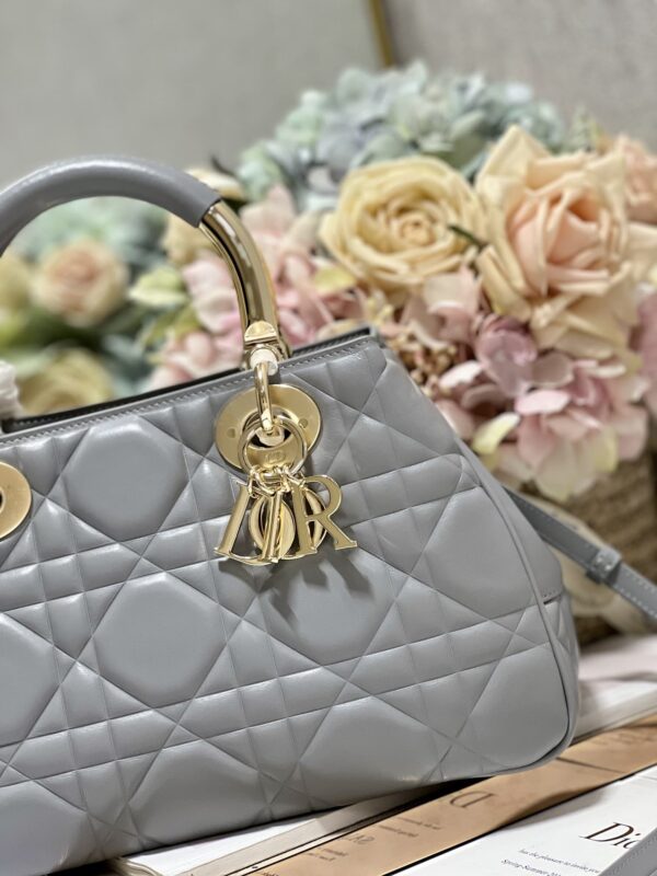 1:1 Replica The Medium Lady 95.22 Bag Black/White/Grey For Women 9.5in/ 24cm