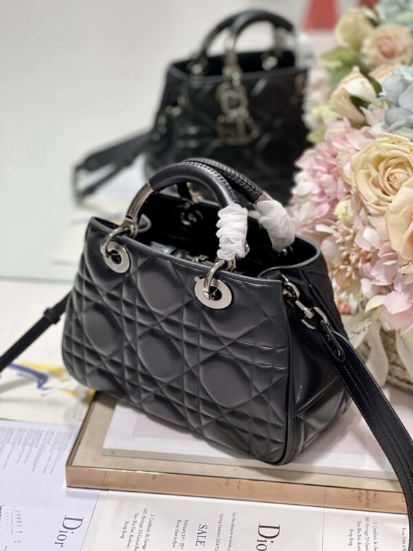 1:1 Replica The Medium Lady 95.22 Bag With Black Tone Hardware Black/White/Grey For Women 9.5in/ 24cm