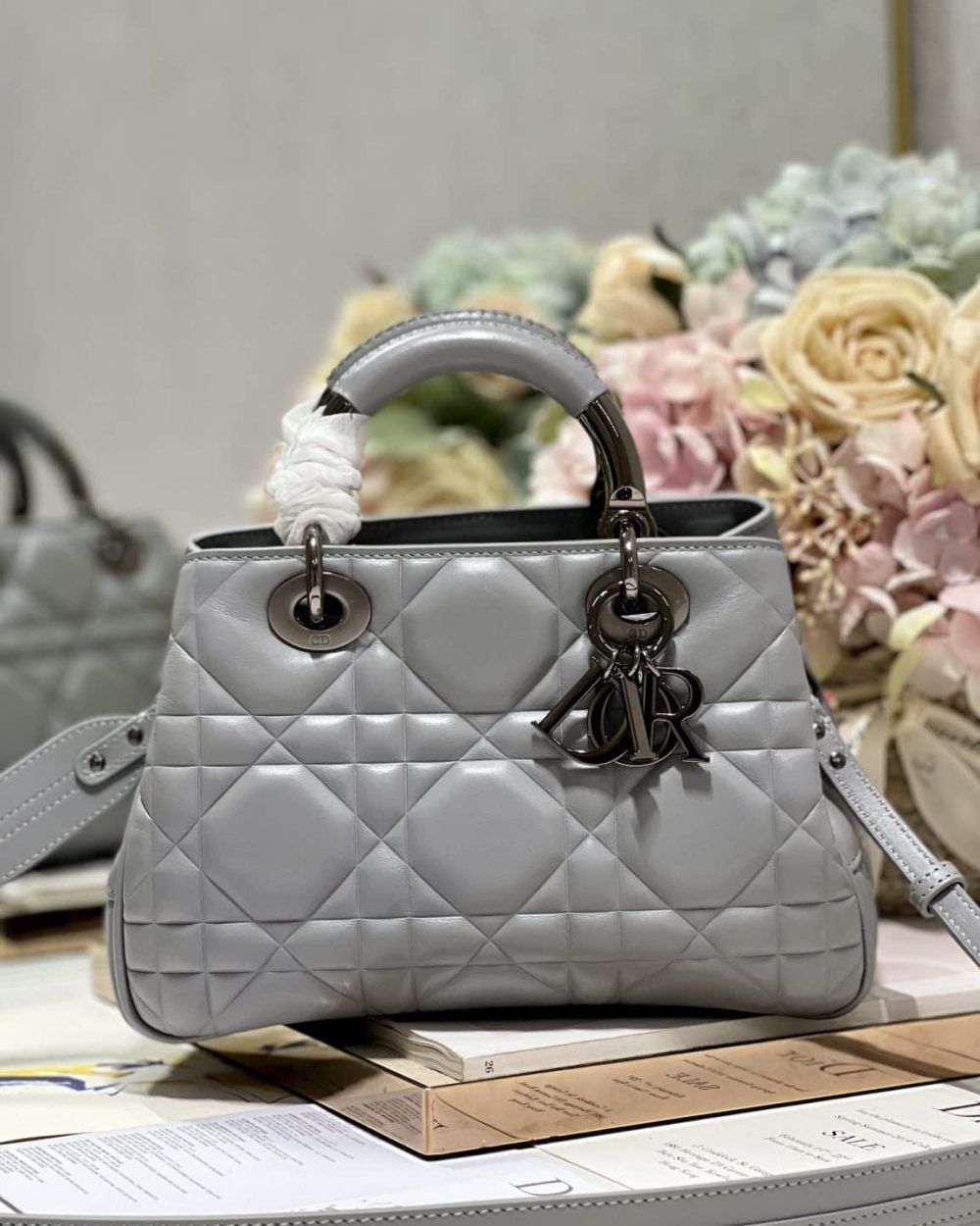1:1 Replica The Medium Lady 95.22 Bag With Black Tone Hardware Black/White/Grey For Women 9.5in/ 24cm