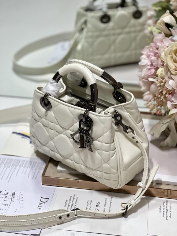 1:1 Replica The Medium Lady 95.22 Bag With Black Tone Hardware Black/White/Grey For Women 9.5in/ 24cm