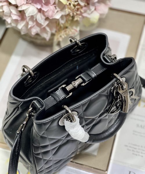 1:1 Replica The Medium Lady 95.22 Bag With Black Tone Hardware Black/White/Grey For Women 9.5in/ 24cm